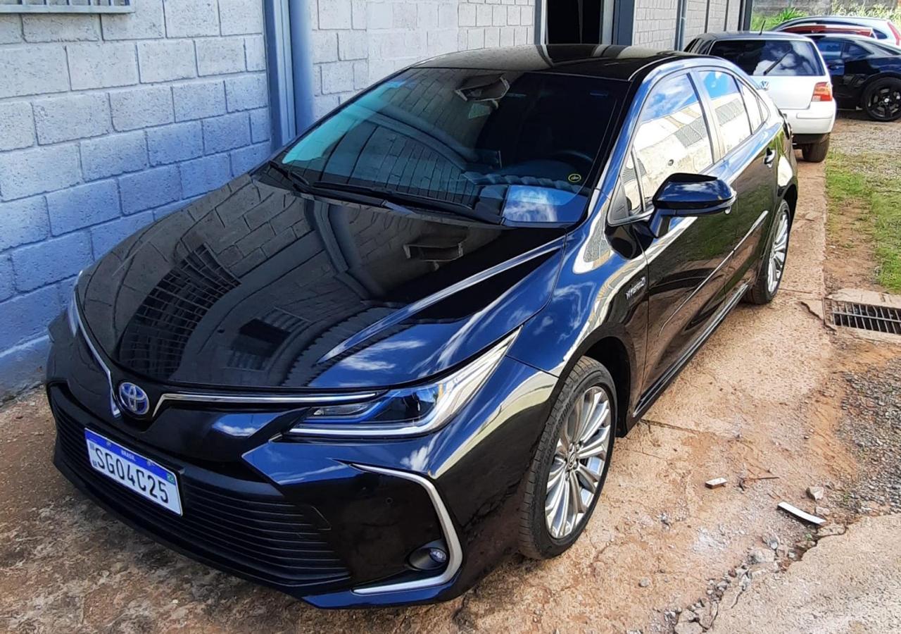 Corolla Sedan